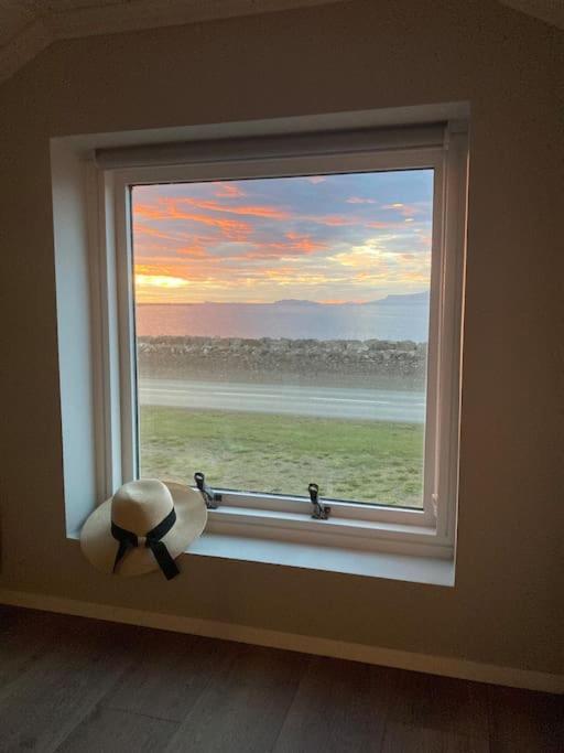 Brim Guesthouse, With Ocean View Saudarkrokur Buitenkant foto